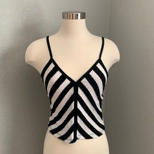 Black and white spaghetti strap tank top crop top